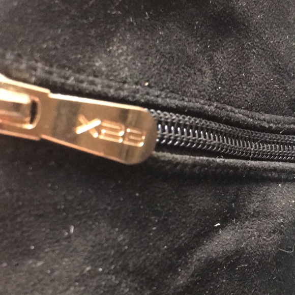 Black Boot - Picture 6 of 6